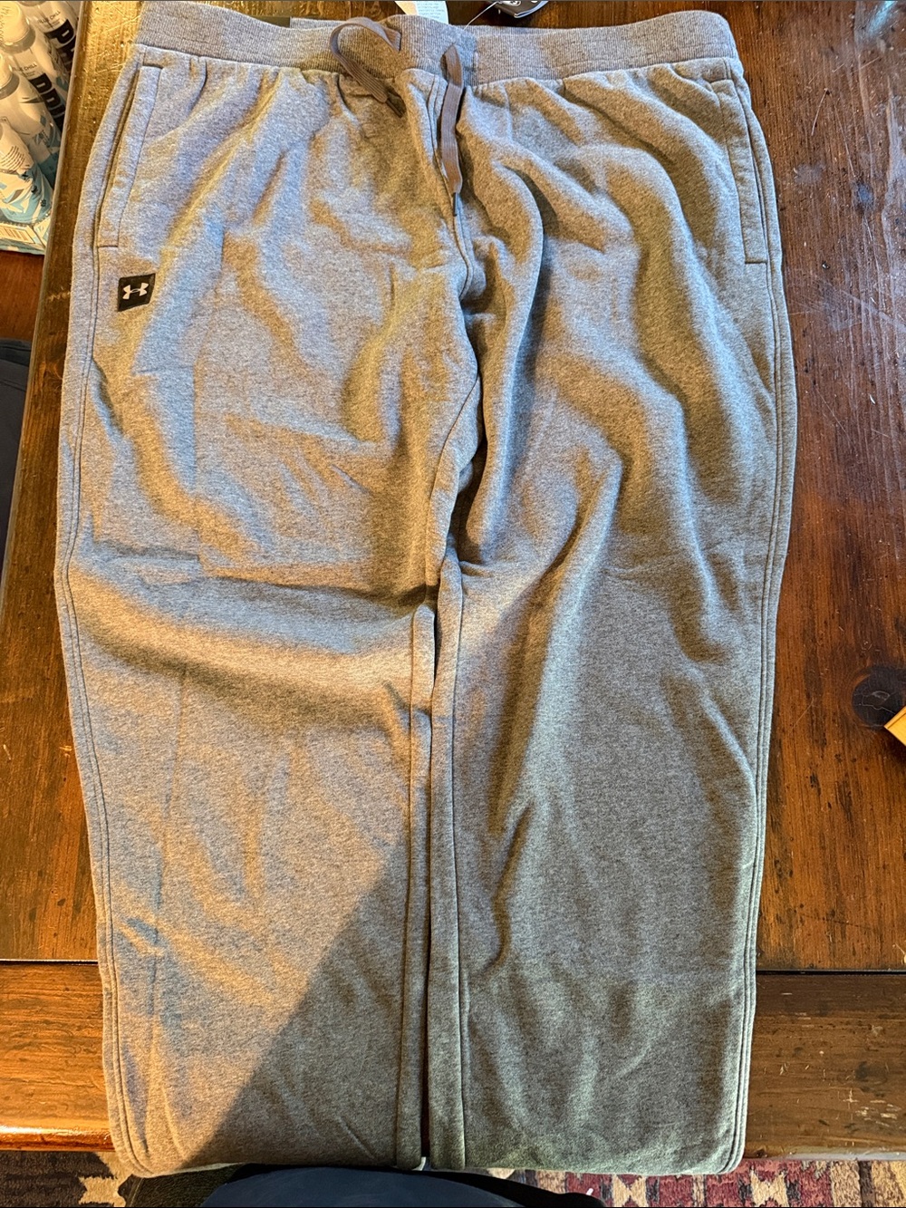 Under Armour Men's Light Gray Athletic Joggers